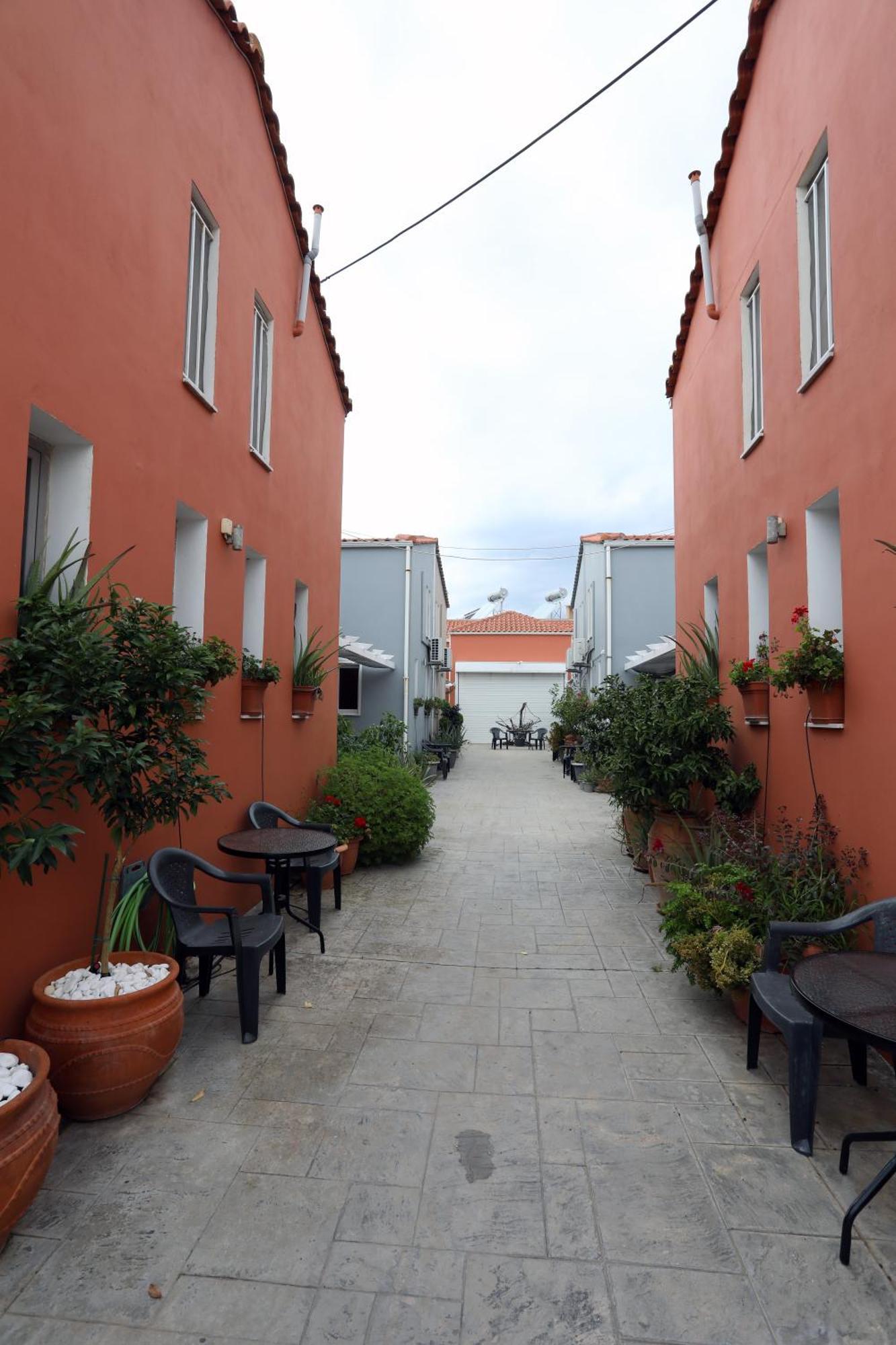 Apartment Ammoudia Residence *